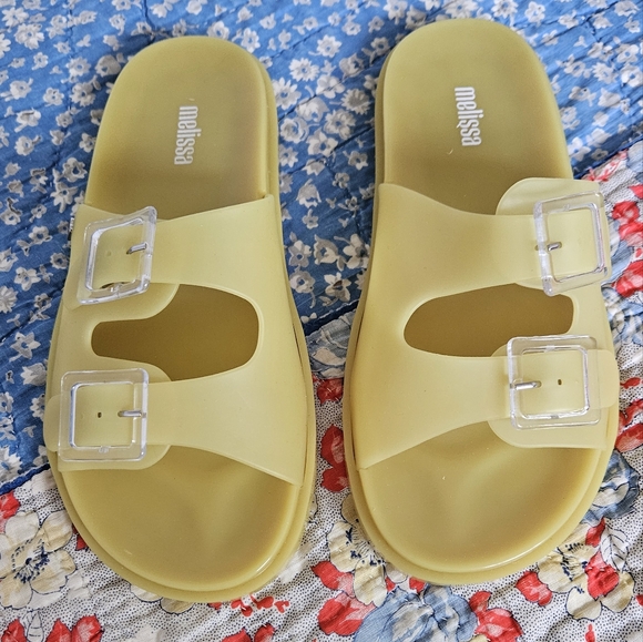 Melissa Shoes - Melissa yellow size 6 jelly flip flops